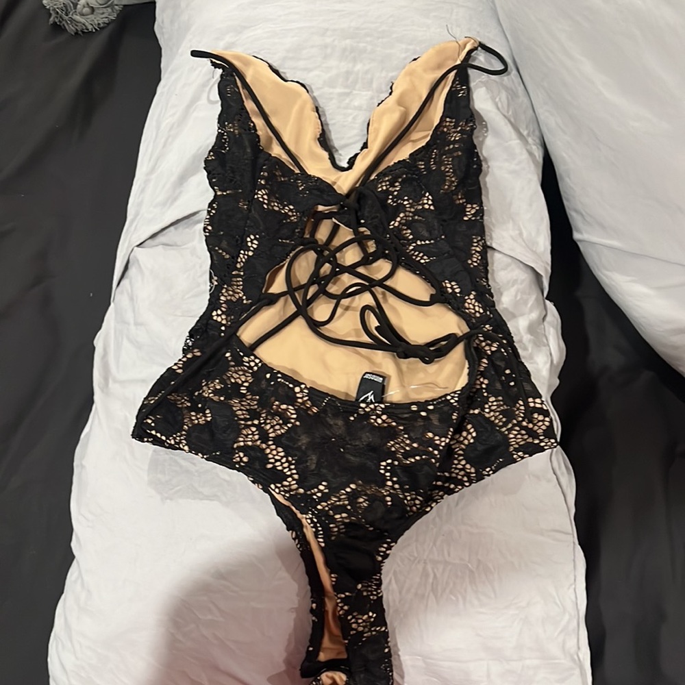 Lace Bodysuit - Picture 2 of 2